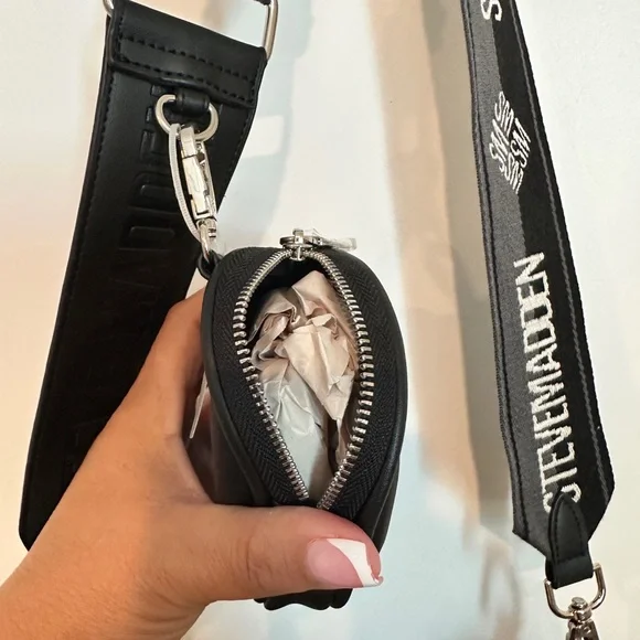 NWT- STEVE MADDEN Black Bjessi Crossbody Bag - Picture 15 of 16
